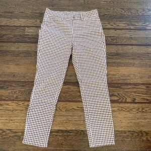 Uniqlo stretchy cropped leggings pants, gingham